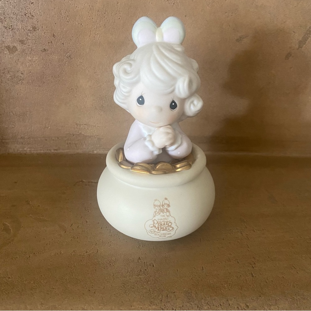 Precious Moments Figurine You Are The End Of My Rainbow